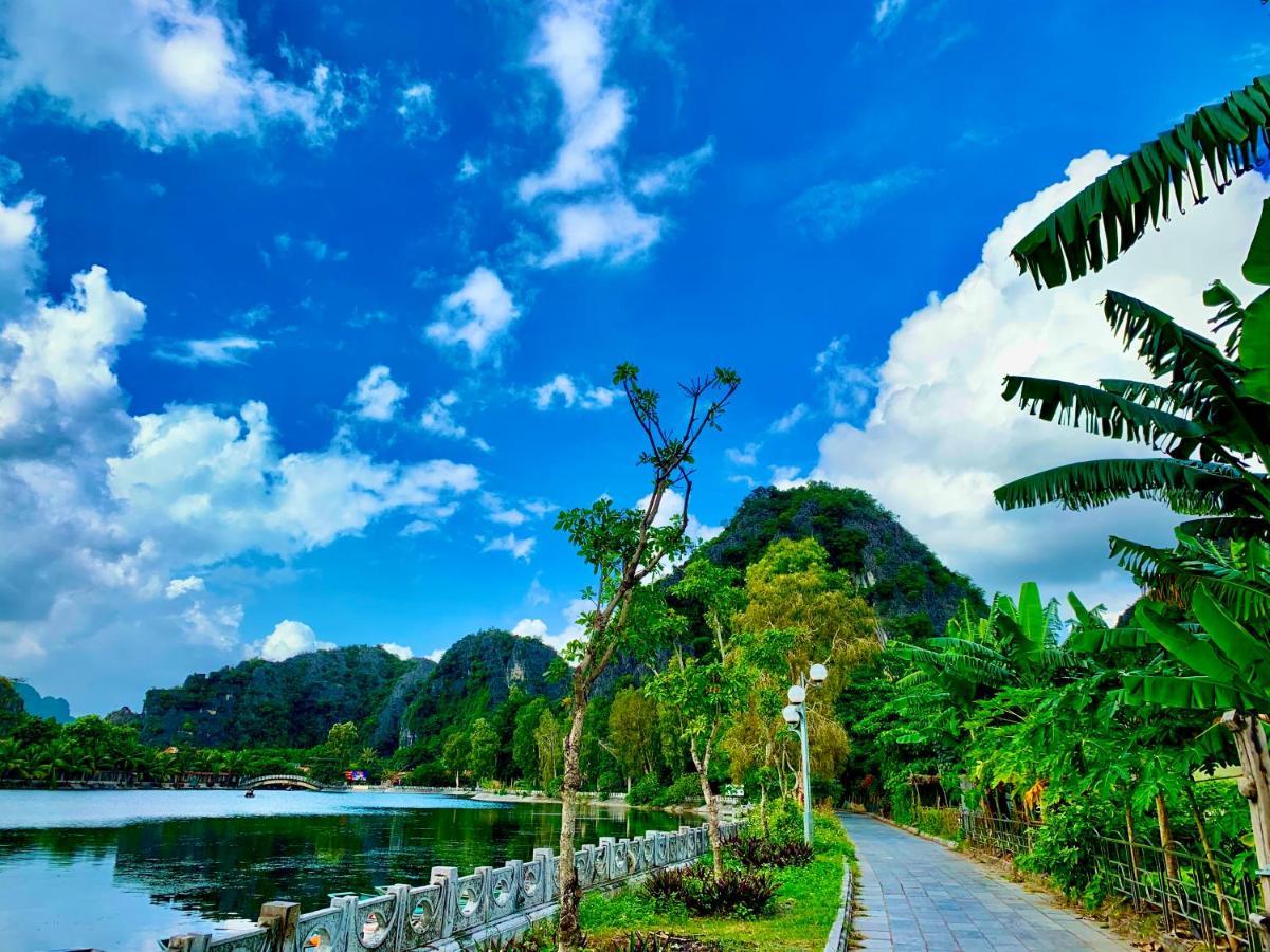 Tuan Nam * Ninh Binh
