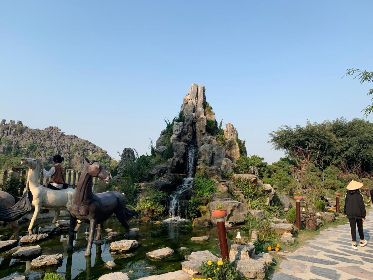 Lodge Tuan Nam